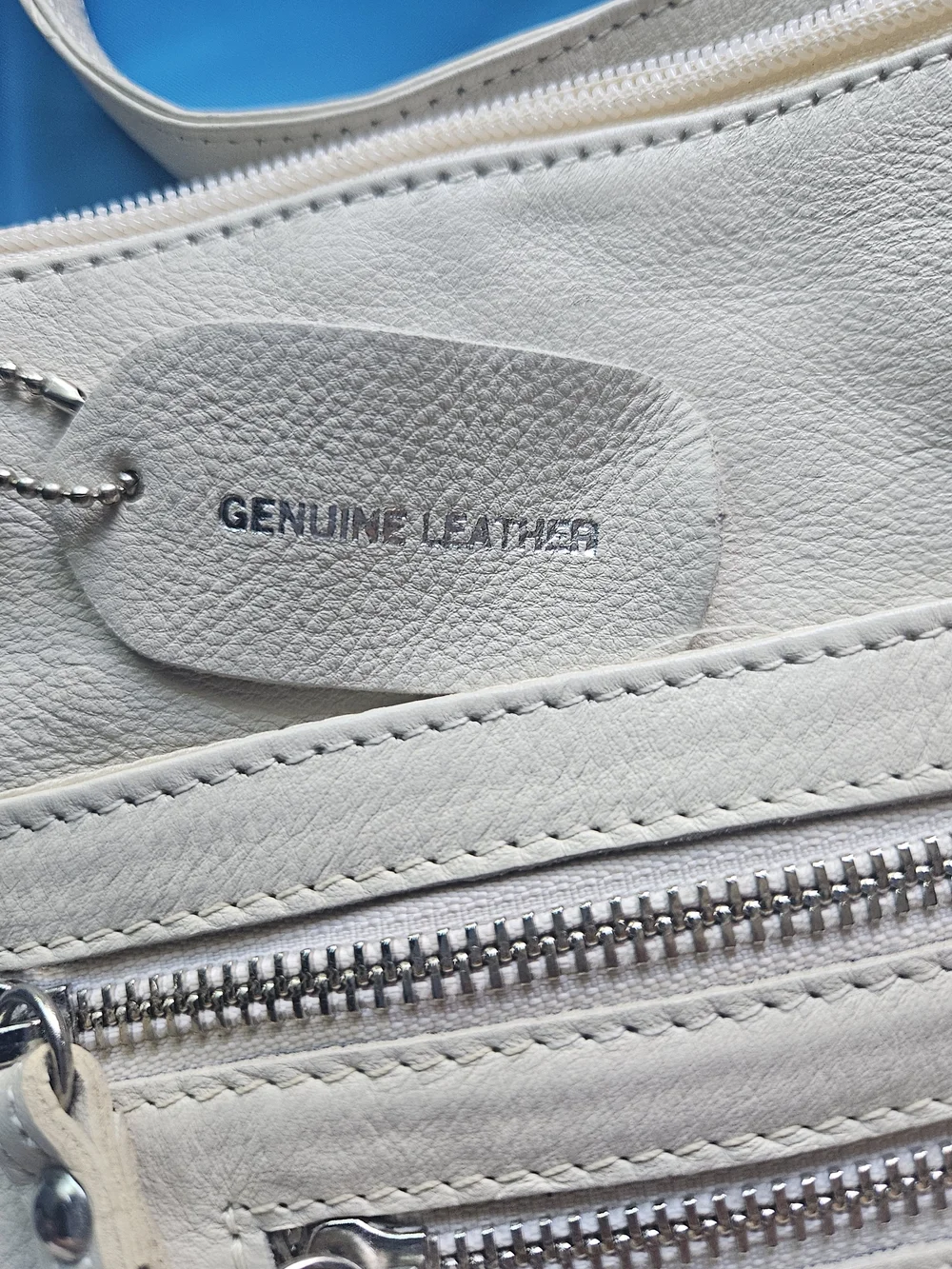 Leather Crossbody Bag in Light Beige - Casual Everyday Tote